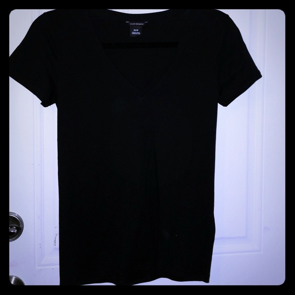 Club Monaco classic black tshirt. - Picture 1 of 3